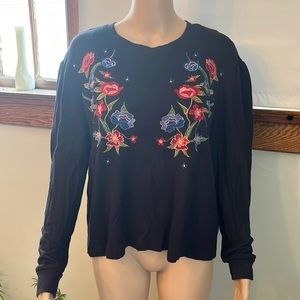 Massini floral embroidered sweater